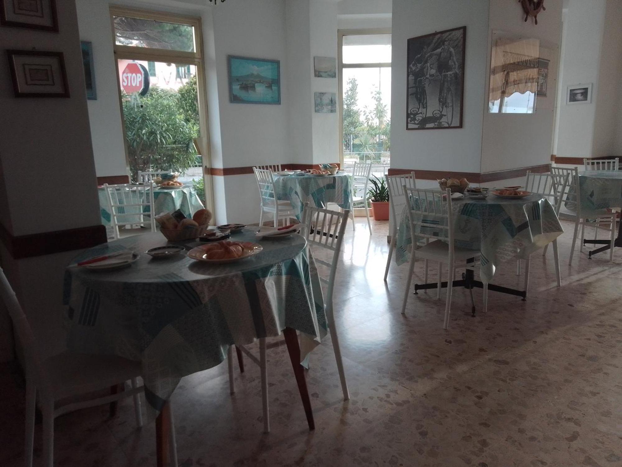 Affittacamere Montecarlo Laigueglia Exterior foto